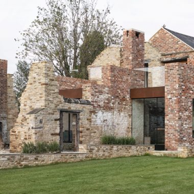 معماری در کنار ویرانه ها: زیباترین بازسازی خانه جهان